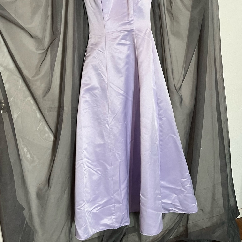 Ladies Formal Dress - Picture 2 of 5